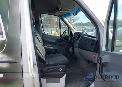 2013 Mercedes-Benz Sprinter 2500 High Roof from USA, damaged, VIN WD3PE8CC3D5773150